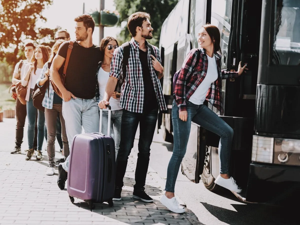 The Advantages of Group Travel Solutions